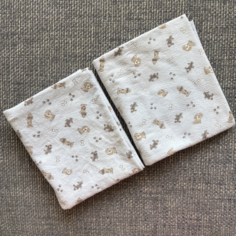 Carter’s Set of 2 Pastel Puppy Flannel Receiving Blankets Soft Cozy